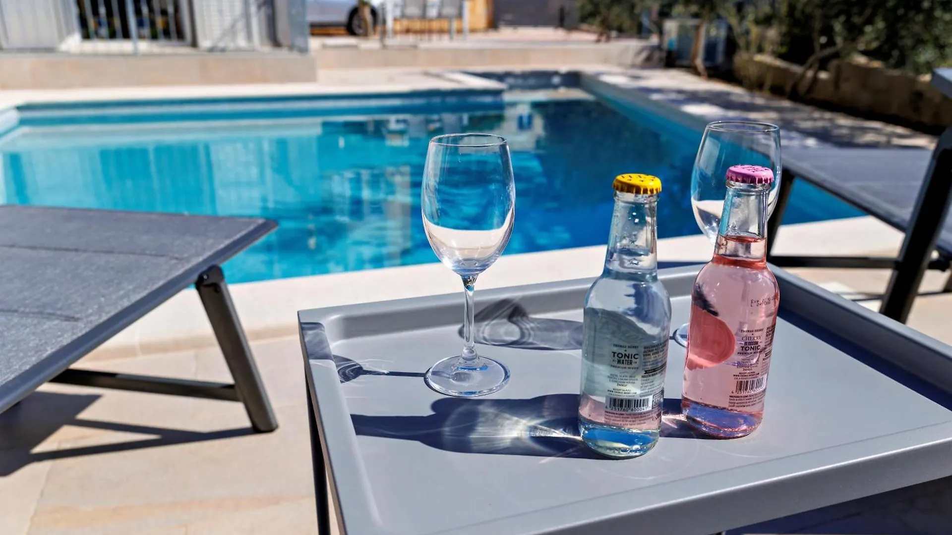 Villa Trapezium - Private Heated Pool & Table Soccer Kastela 0*,  Croatia